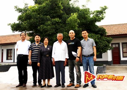 任承浩应邀率电影《梁增基》筹备组成员到咸阳长武实地采风