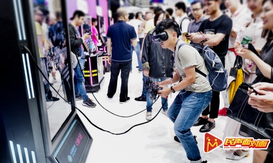 5G融媒体自助机+VR分类应用引爆MWC2019