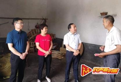 “八一”慰问——让退伍老兵感受党的关爱