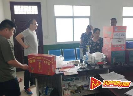 上港乡为驻村工作队送清凉