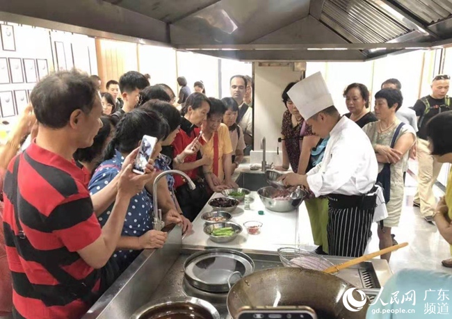 广州“粤菜师傅”工程：为乡村旅游添风味