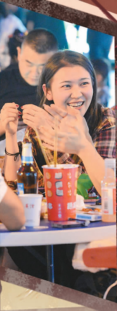 夜间中国亮起来
