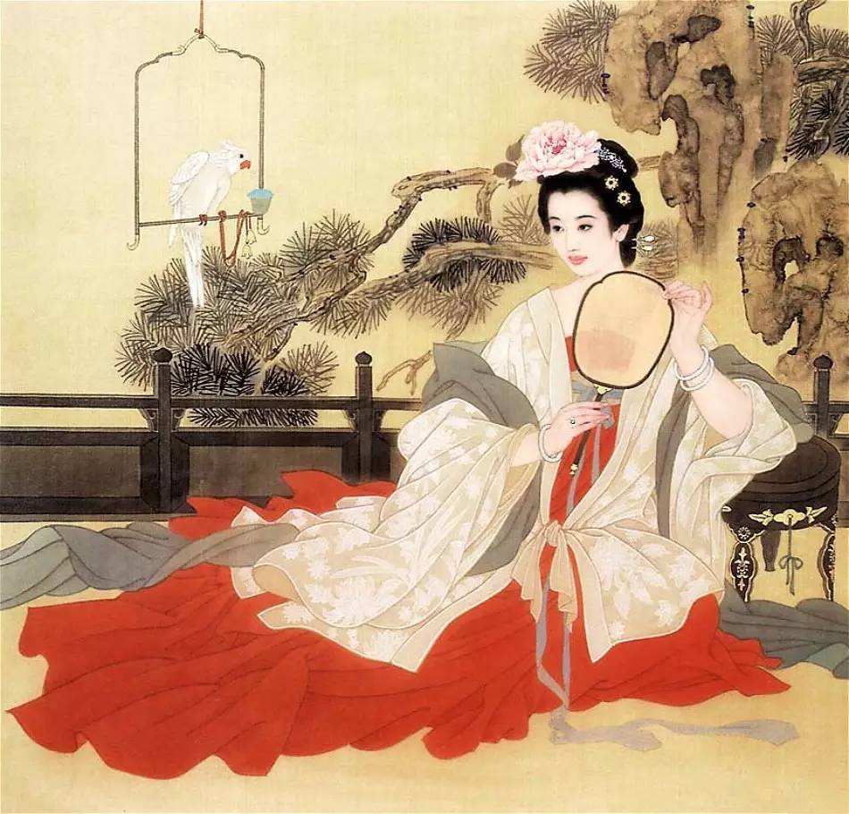 悠悠夏日长，小扇引微凉