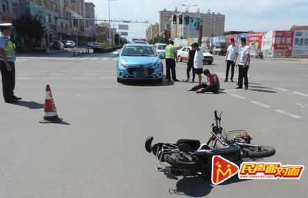 临猗交警：电动车闯红灯引发事故 负全责