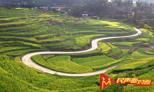 贵州安顺：护航小康路,引航文明风