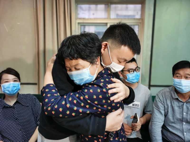 28年前错换婴儿案开庭,医院:抱错发生在医院但不排除他因