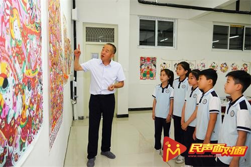 山东潍坊：非遗技艺在校园 传统文化共传承