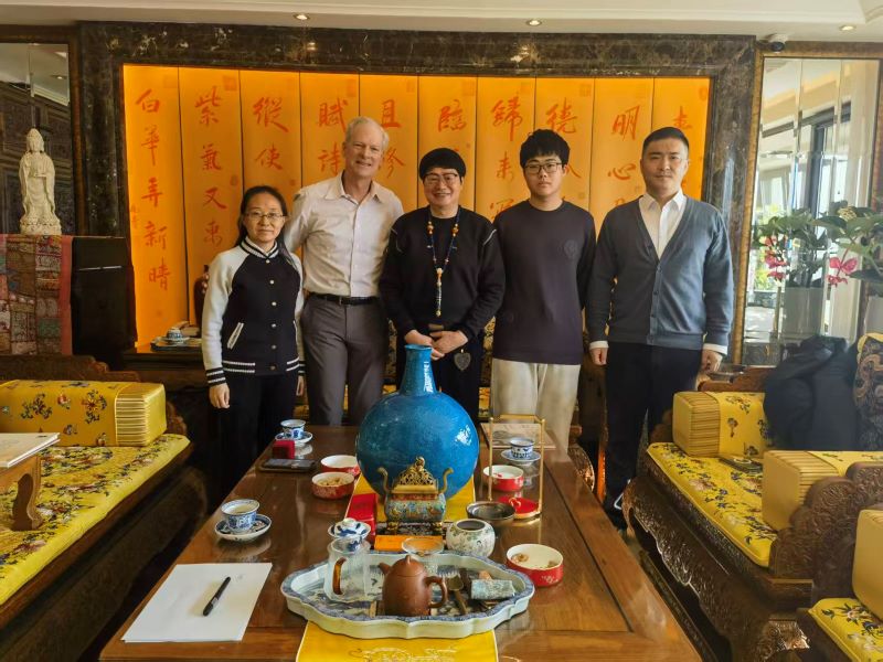 师者·行者·倡者：佛濤先生与斯蒂文·洛克菲勒的文化互鉴实践录