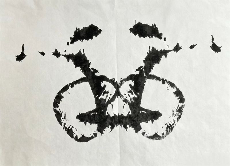 书法幻线：在抽象线条中重构宇宙美学的视觉津梁（刘俊坡）